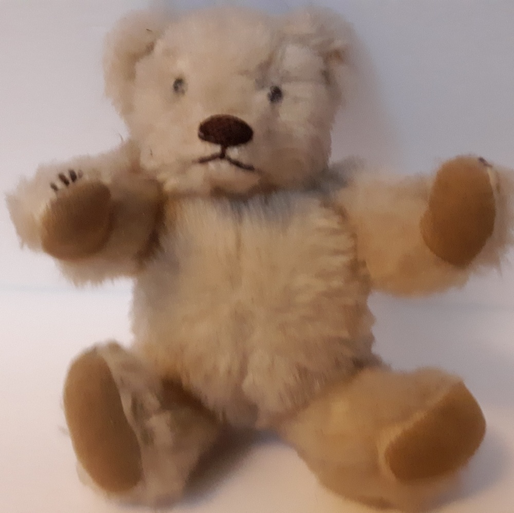 Vtg Linda Spiegel mohair 1 of a kind handmade bear